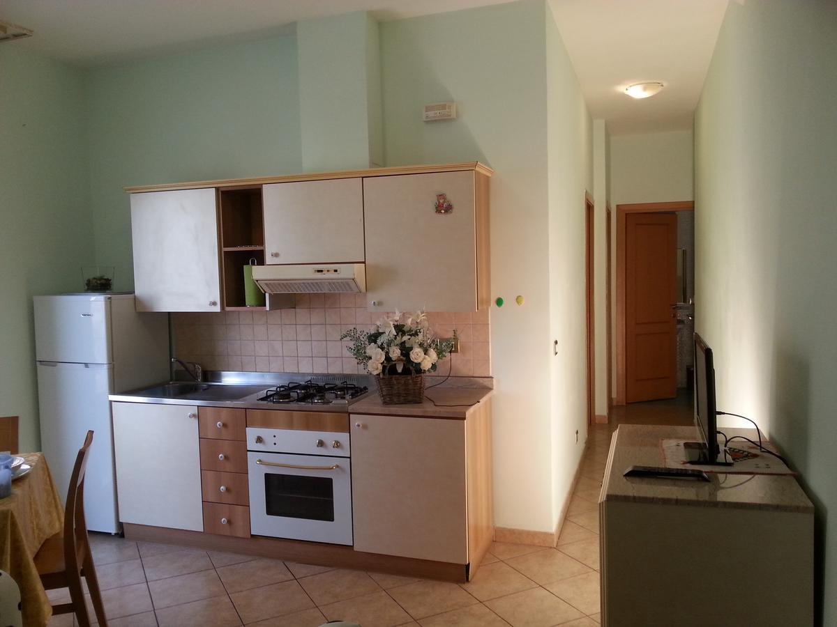 リミニ Residenza Melucciアパートホテル エクステリア 写真